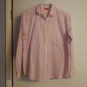 Last chance - Pink stripped button down top